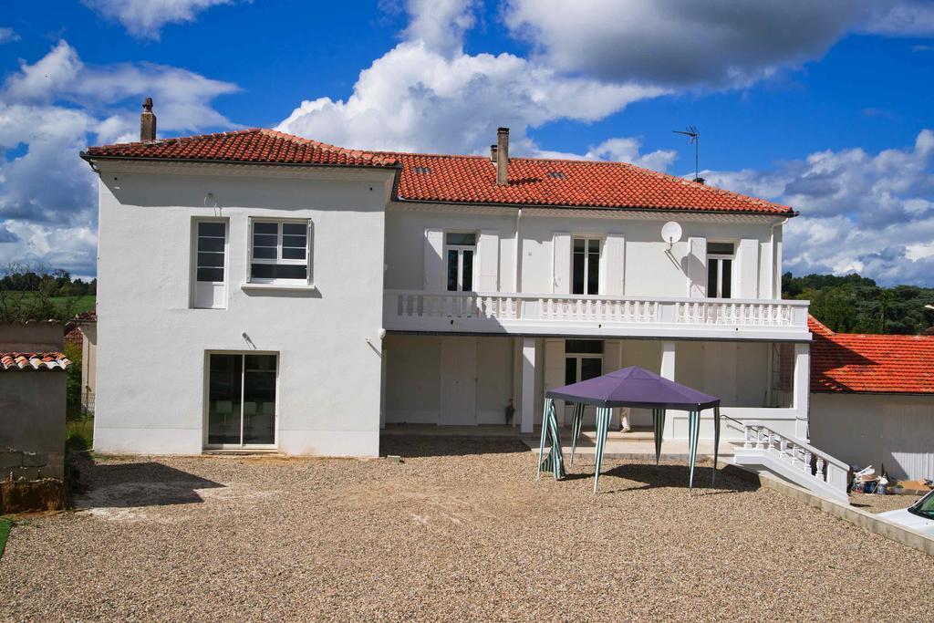 Bed and Breakfast Moulin Des Tours Barbaste Exteriér fotografie